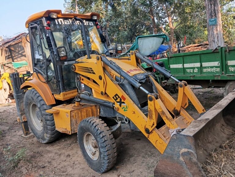 अवैध रेत उत्खनन पर सख्त कार्रवाई, जेसीबी जब्त व मशीन ऑपरेटर गिरफ्तार