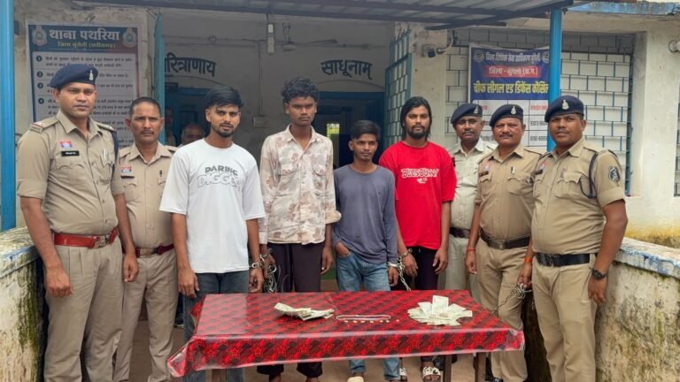 बगबुडवा में चोरी का 12 घंटे में खुलासा, चार आरोपी गिरफ्तार